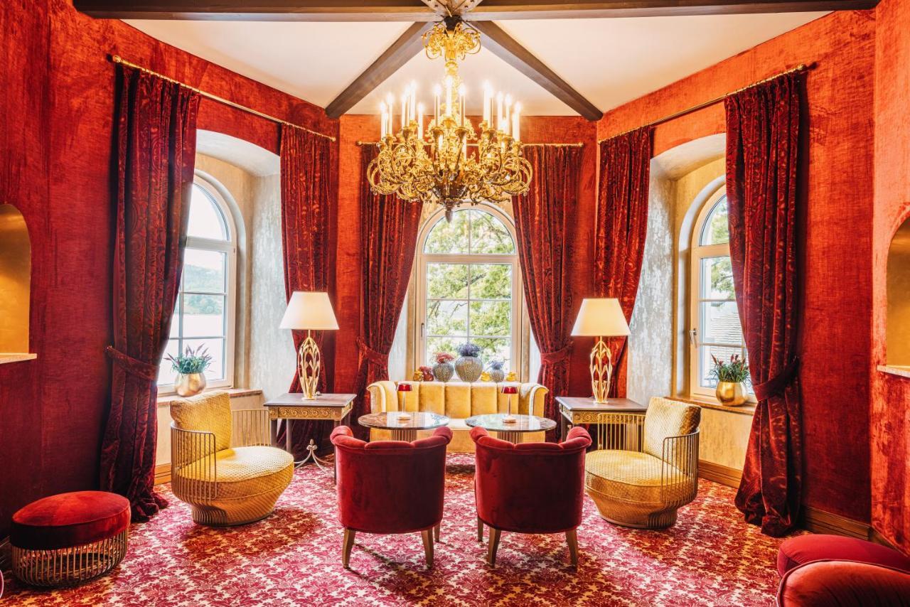 Hotel Schloss Seefels Portschach am Worthersee Bagian luar foto